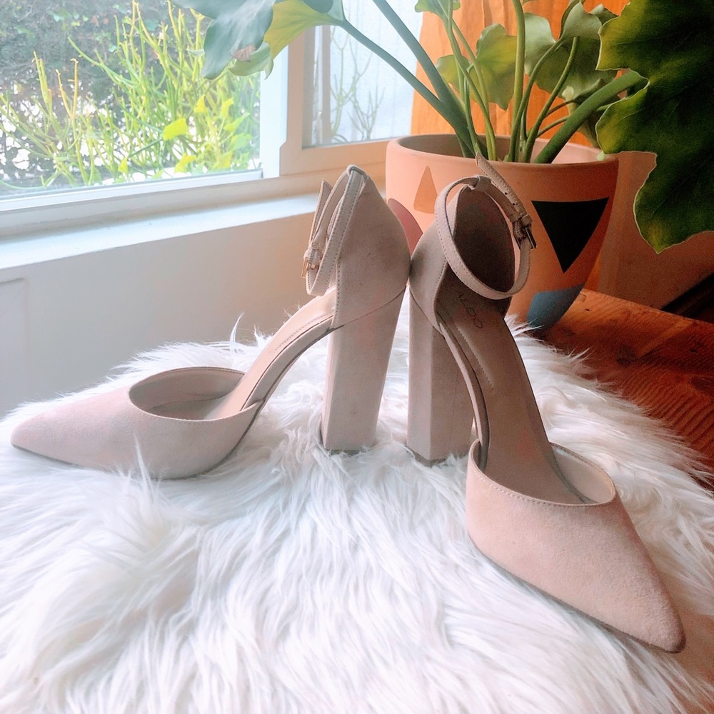 Aldo Nicholes - nude mary jane style pumps